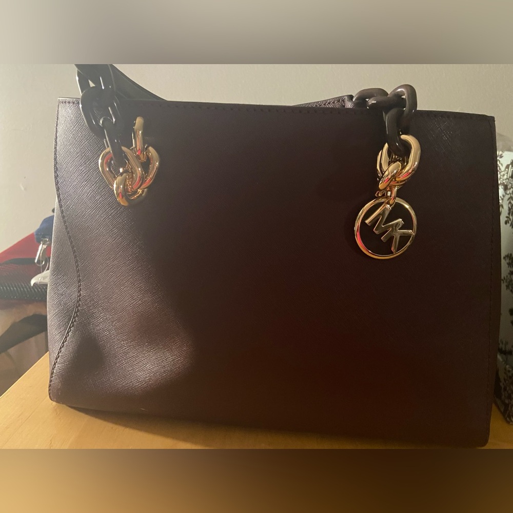 Michael Kors burgundy hand and  Shoulder Bag